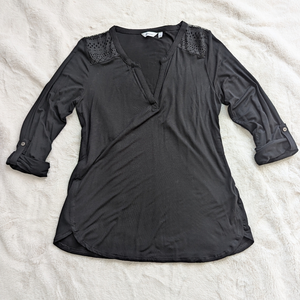 *2 For $20*  Reitmans Lace Shoulder Blouse, Size Small